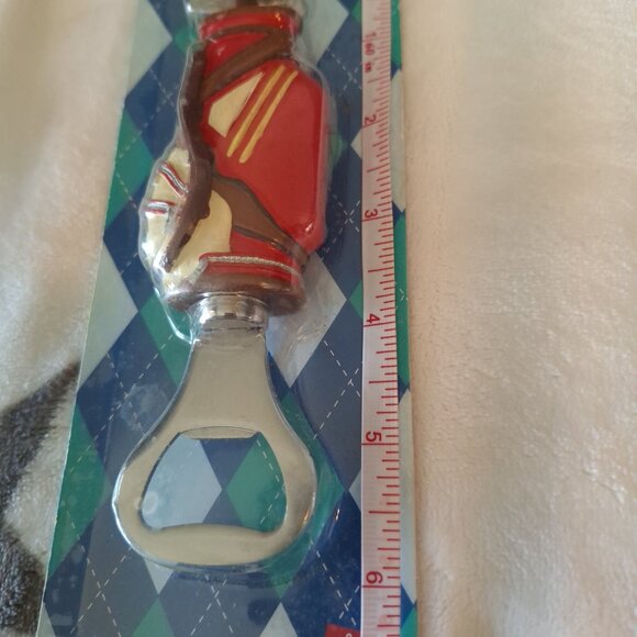 "A Man's Gotta Do" Golf Bag Bottle Opener by Russ New Old Stock Handpainted - Picture 6 of 6